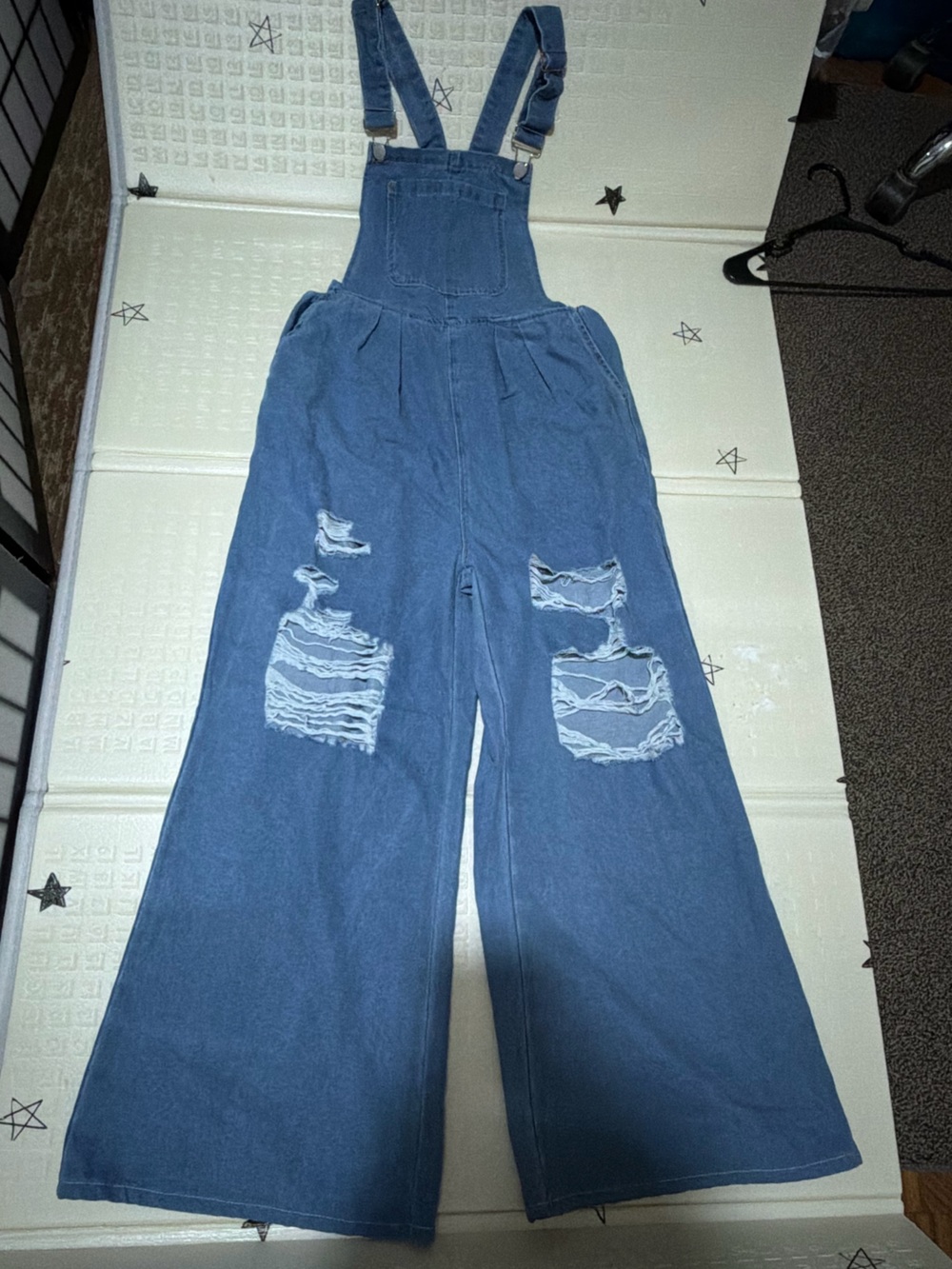 Women’s Ripped High-Waist Blue Jeans